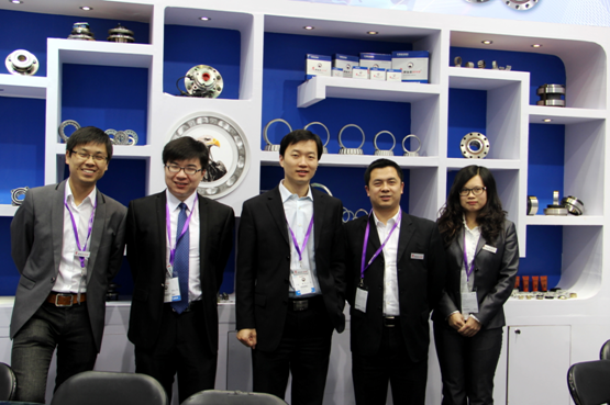 上海國際汽(qì)配展之行——見證(zhèng)鷹牌人